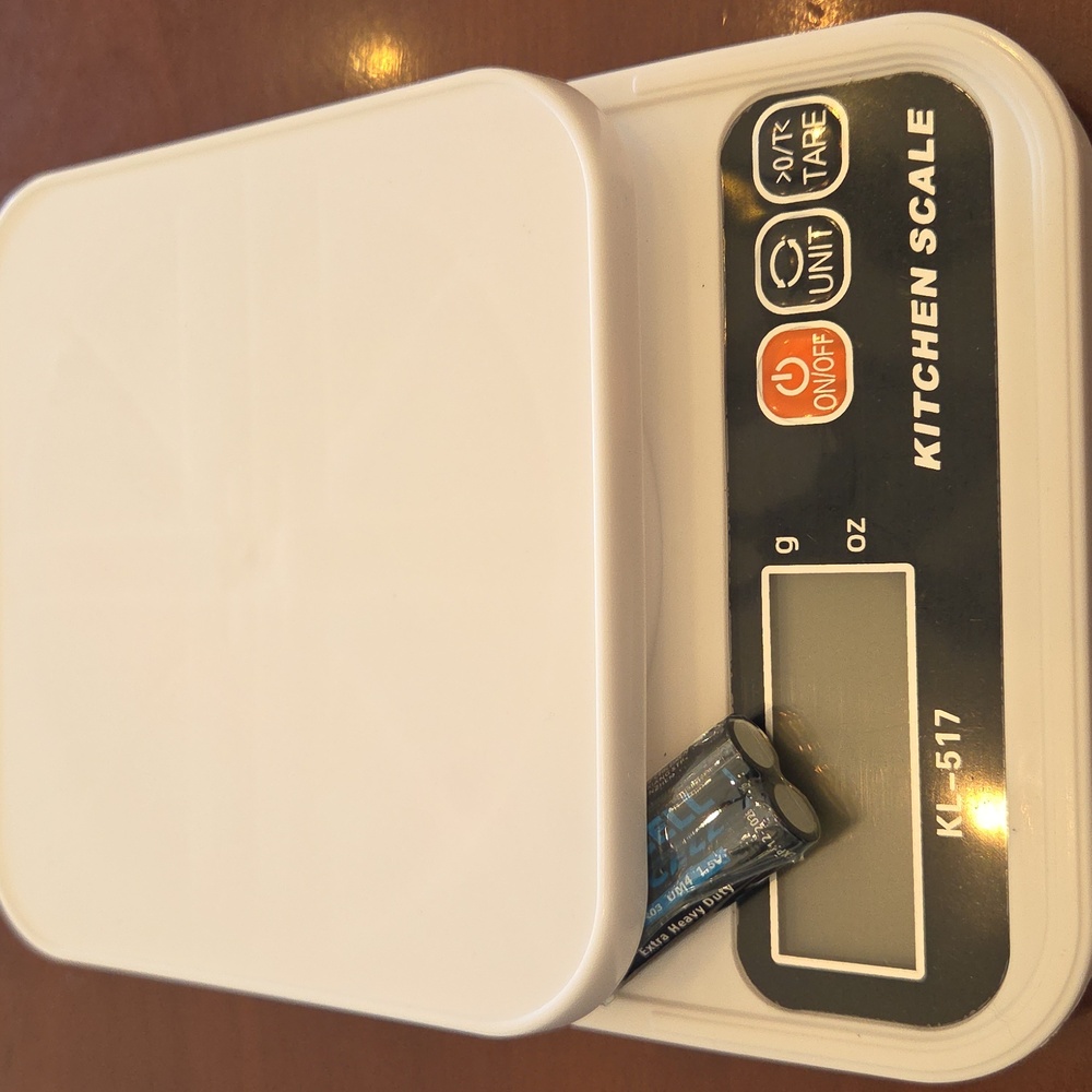 Electronic Scale - Picture 2 of 4